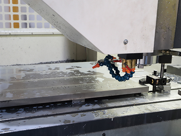 龍門(mén)銑加工(gong)